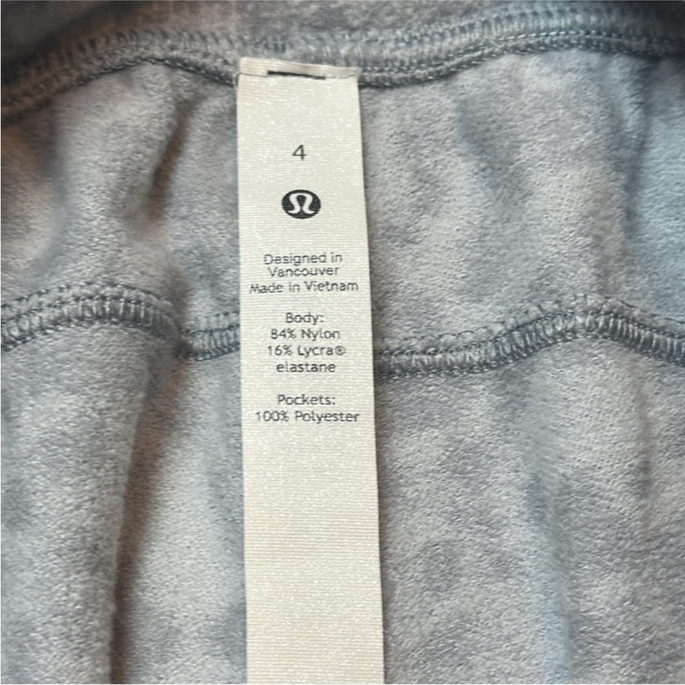 Lululemon Ready to Rulu Jogger Crop Pants Size 4 - Picture 8 of 15
